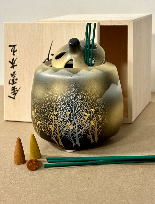 Keramisk Røkelseholder Gold & Forest - Nippon Kodo