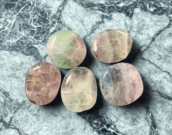 Hovedbilde Liten Fluoritt Lommestein